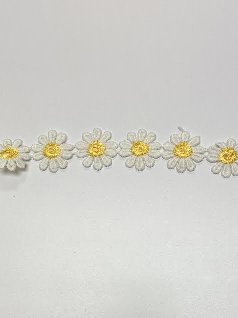 1" Daisy Embroidered Trim