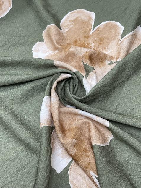 Jumbo Rust Floral on Green | Viscose | Made in Italy