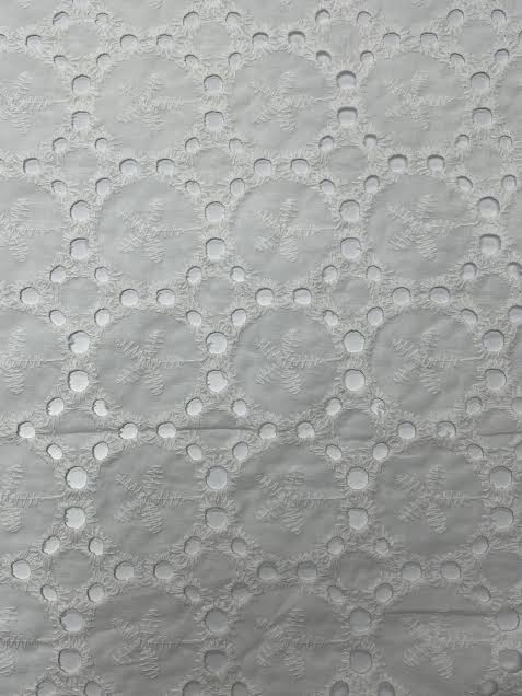 Sand dollar Sangallo Eyelet Cotton | Lace | Made in Italy