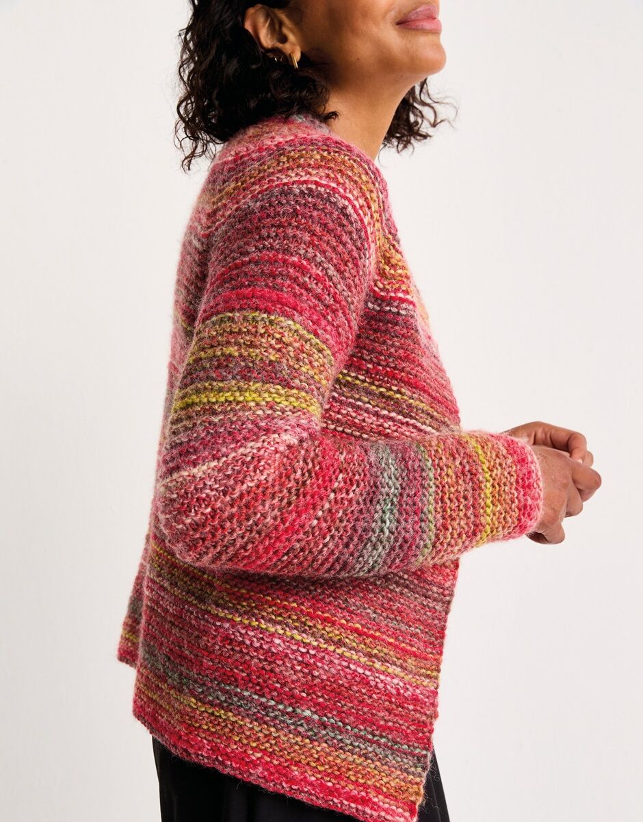 REAL GEM JACKET KNITTING PATTERN IN JEWELSPUN WITH WOOL CHUNKY Self Striping Yarn