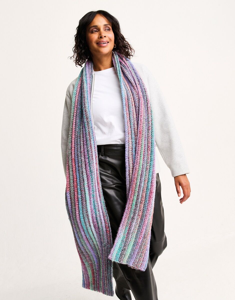 RICH SEAM CROCHET SCARF PATTERN IN JEWELSPUN WITH WOOL CHUNKY Self Striping Yarn