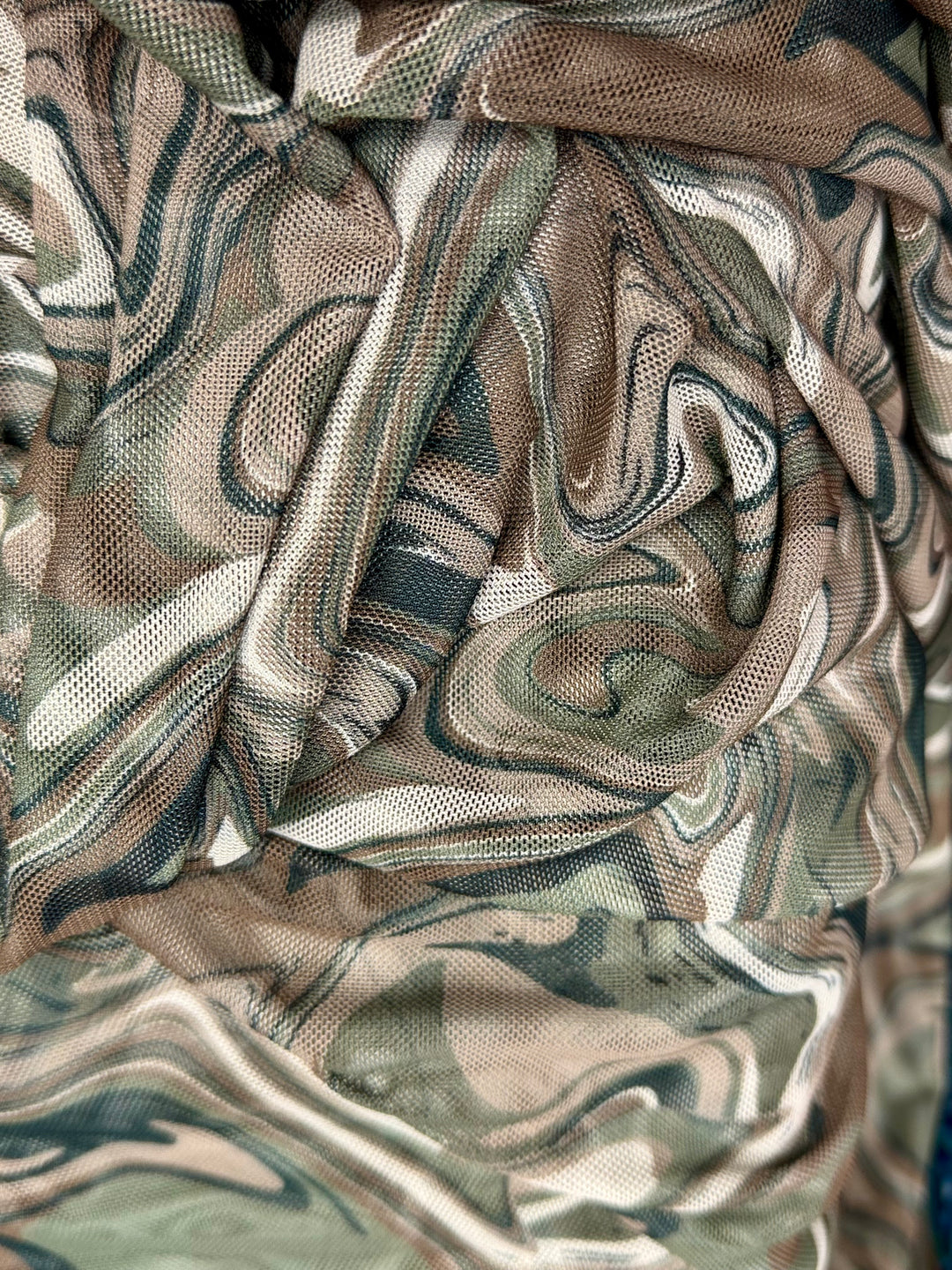 Silky Print in Spring | Stretch Mesh |