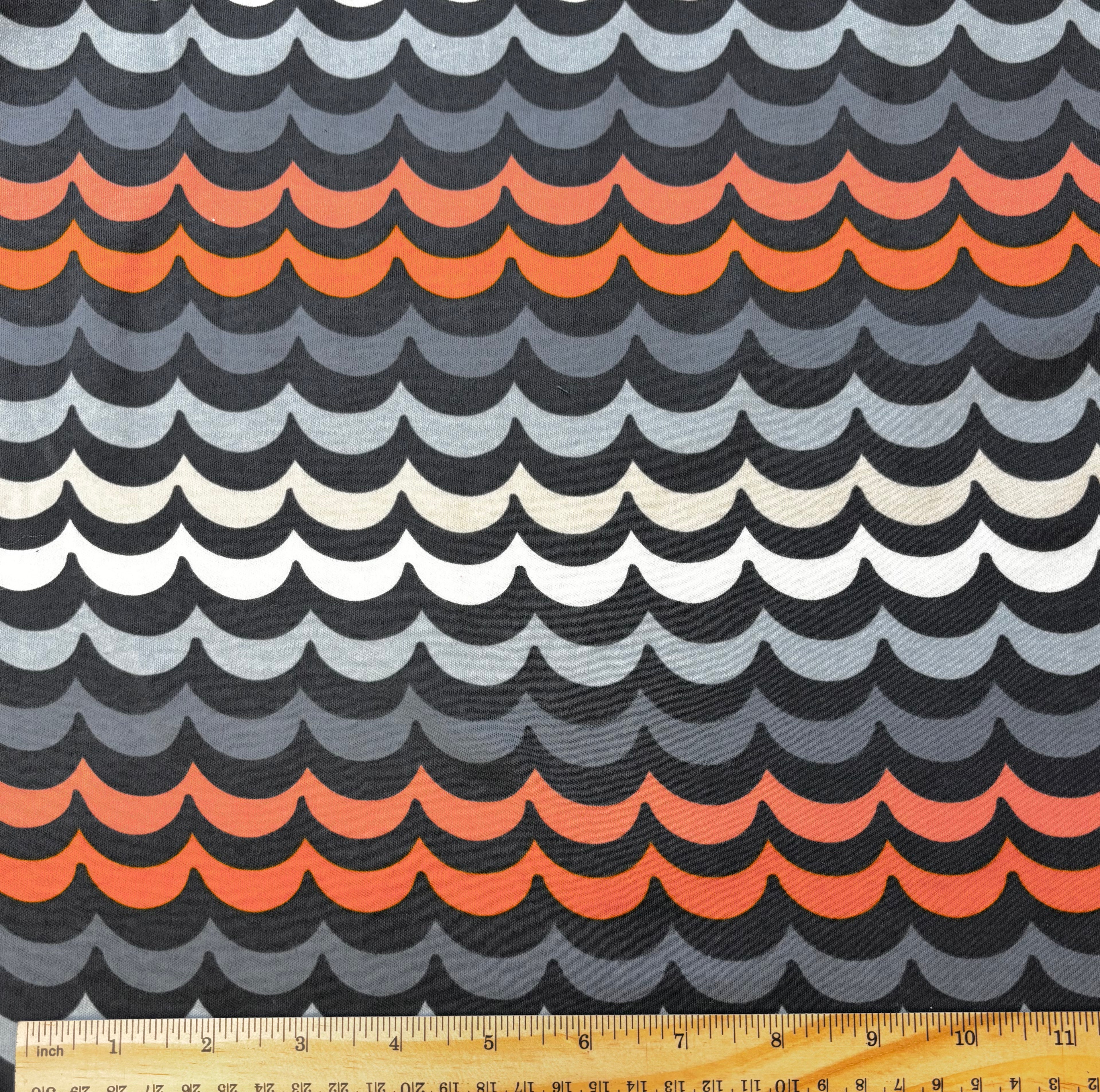 Pop Waves Interlock