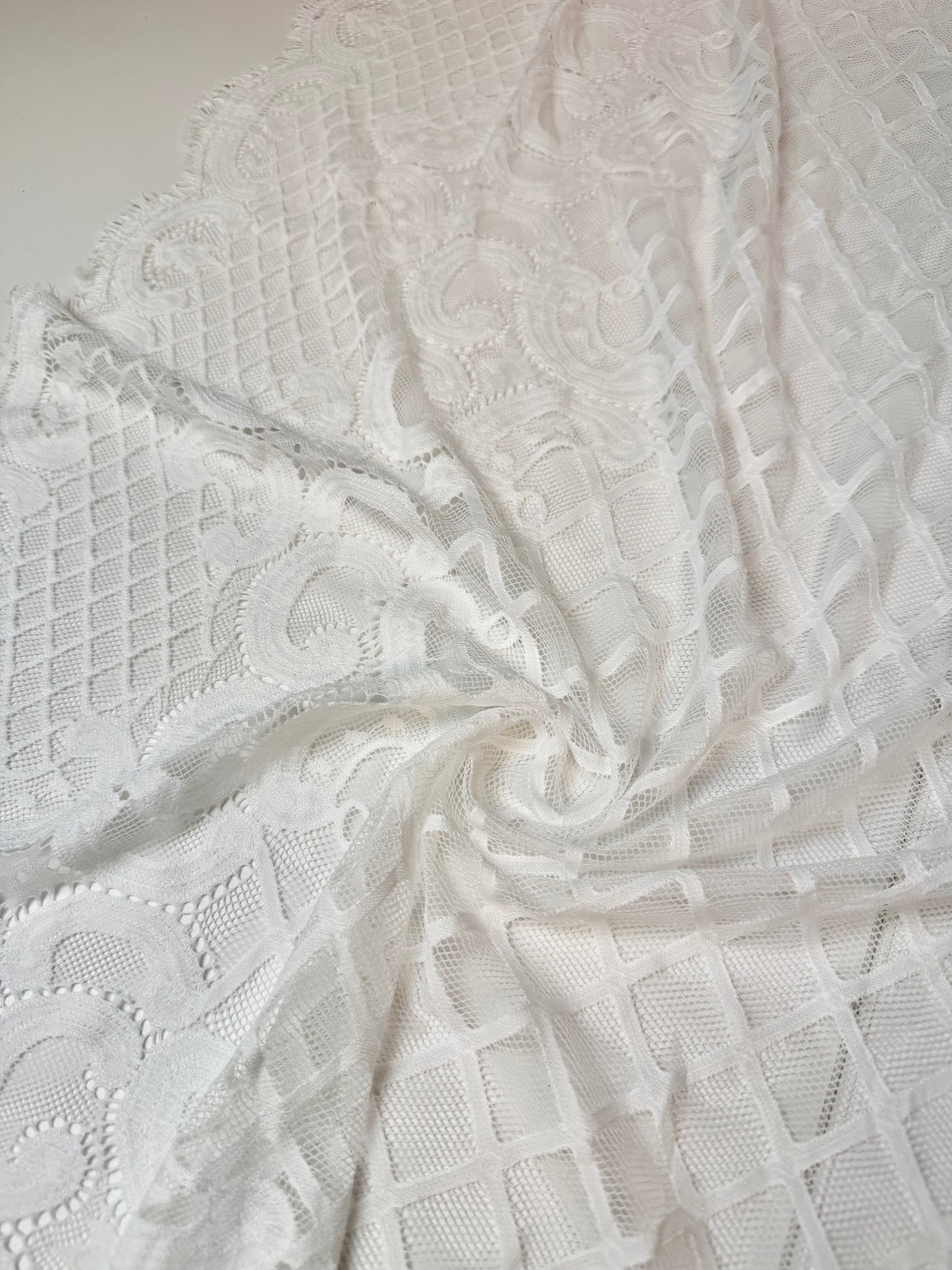 White | Square Patterned Lace