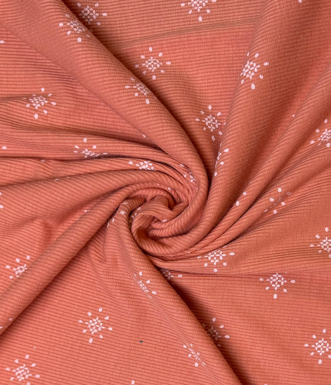 Coral Small Diamond | Rib Knit