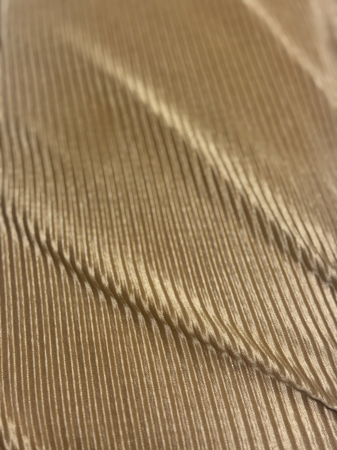 Pleated Interlock in Sand | Knit Solids