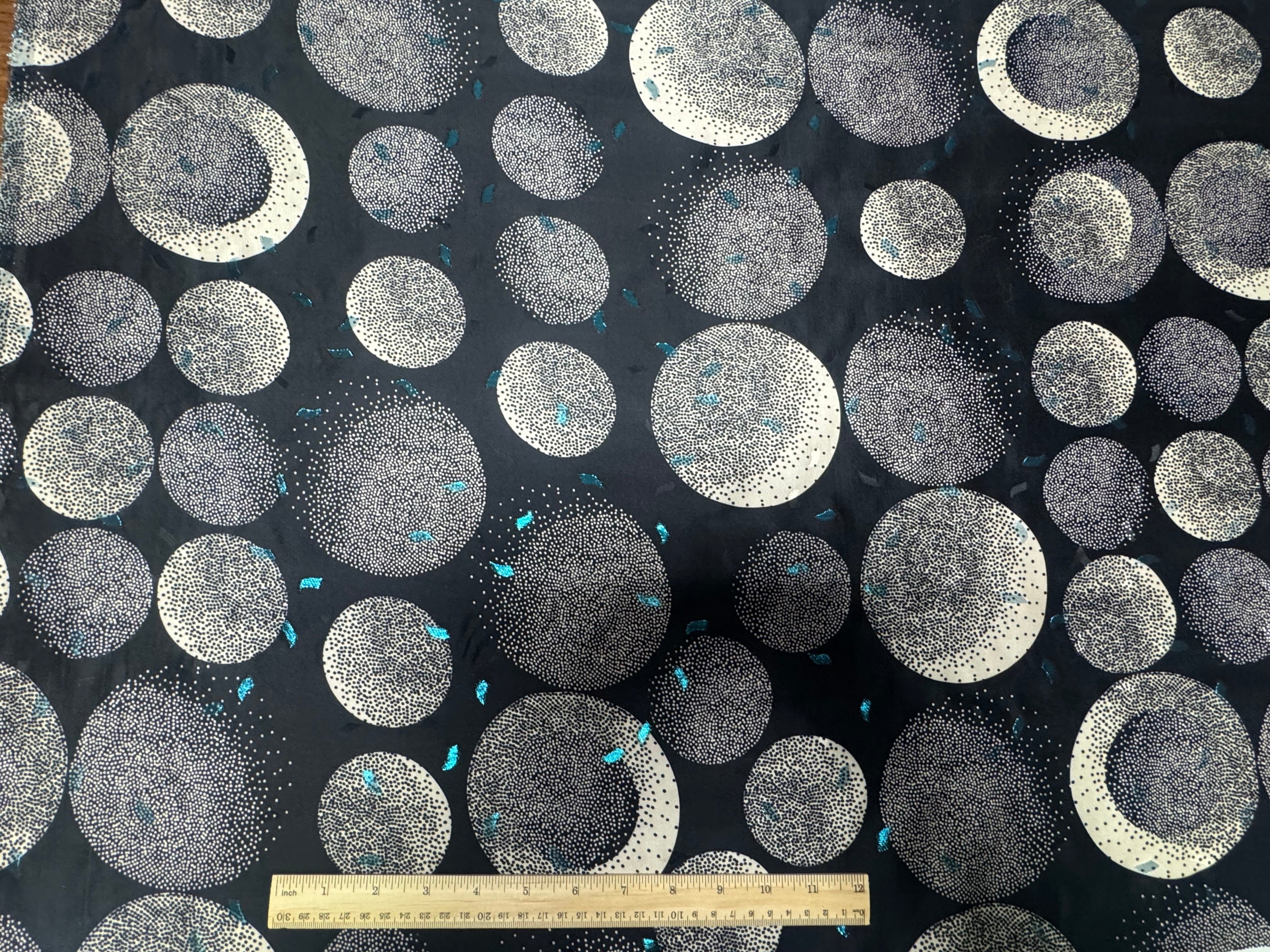 The Full Moons in Silver | Italian Silk | Made in Italy