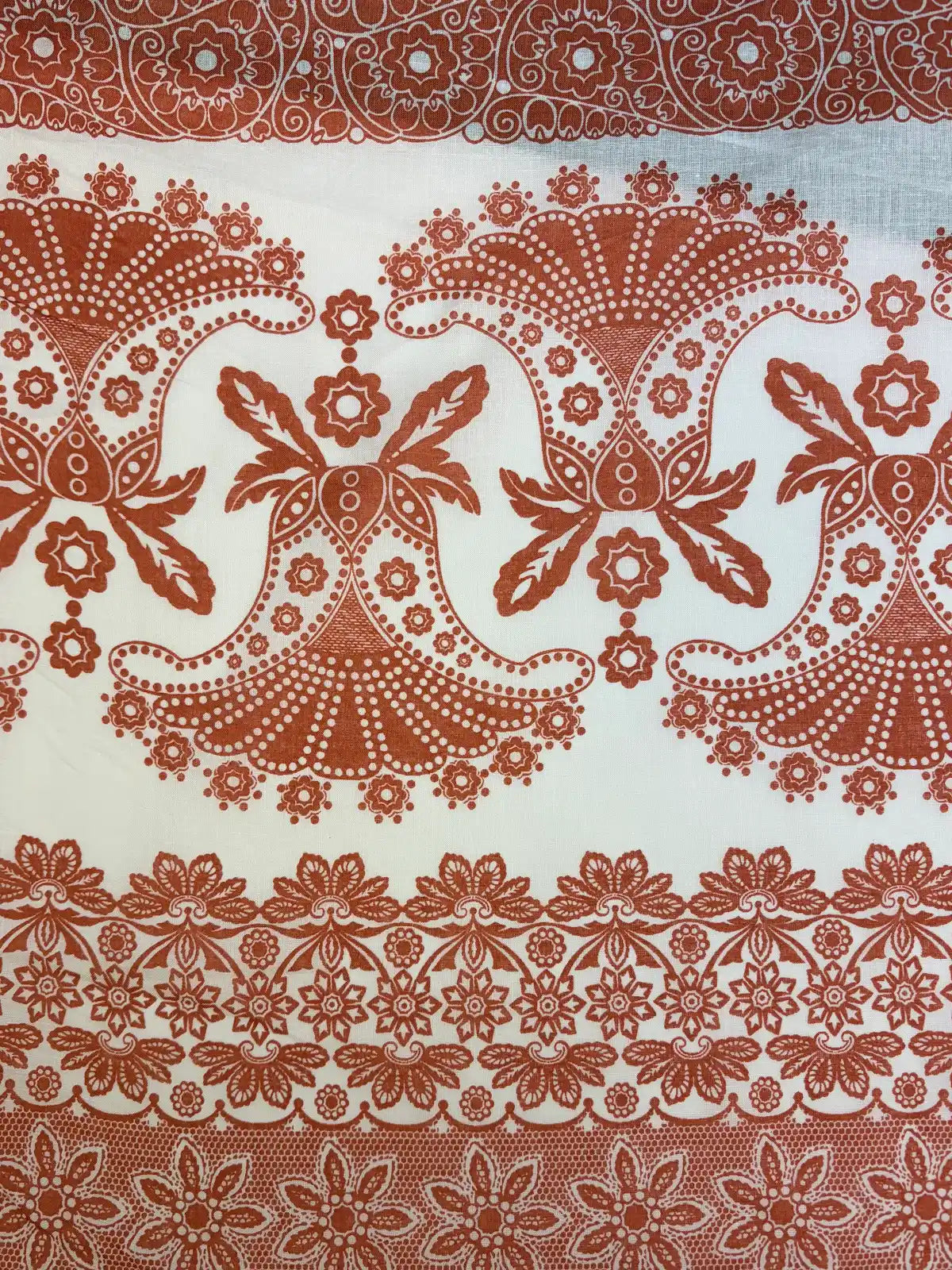 Rust on White | Cotton