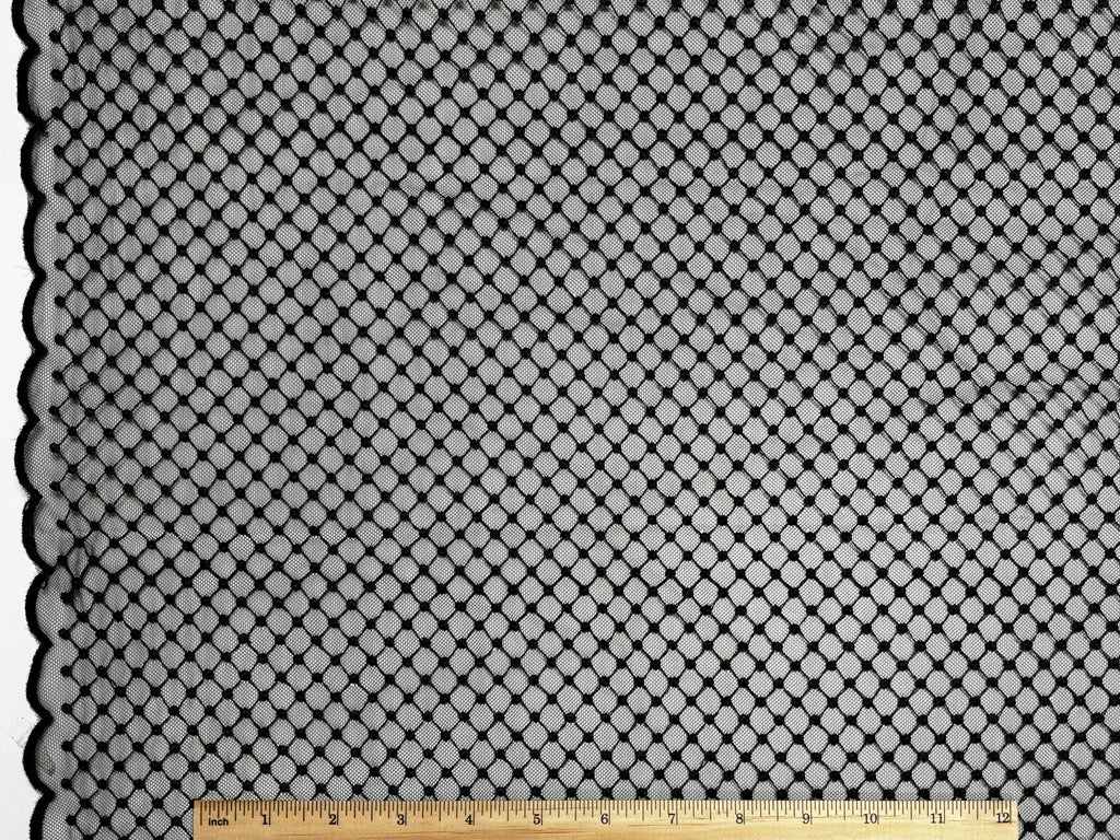 Dotted Line Border Black | Lace