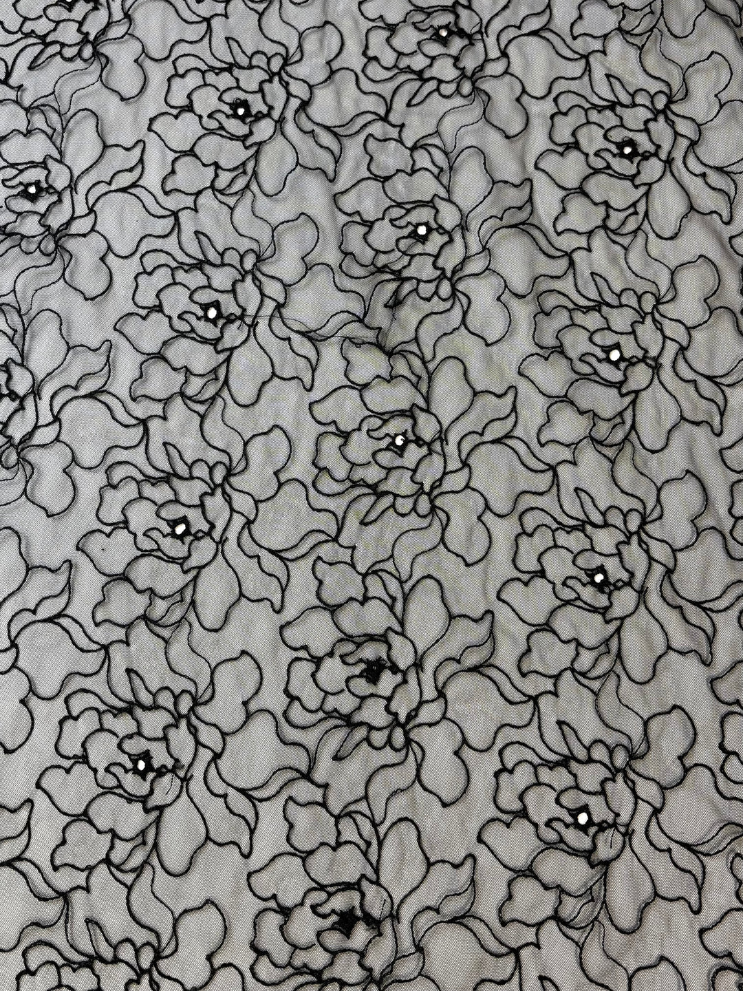 Surface Floral Embroidery Black | Mesh