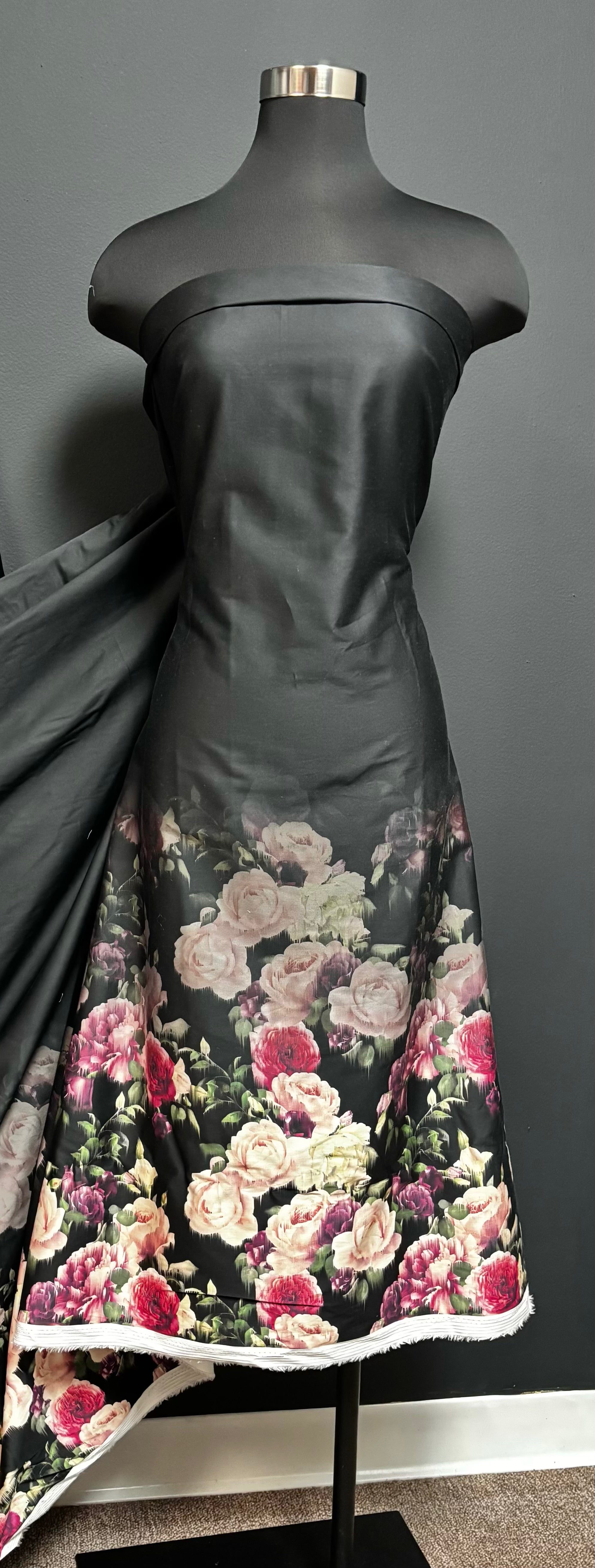 Cotton Flower Design Bottom Border | Made In Italy