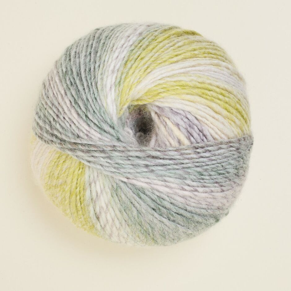 SIRDAR JEWELSPUN WITH WOOL CHUNKY, 200G SELF STRIPING YARN