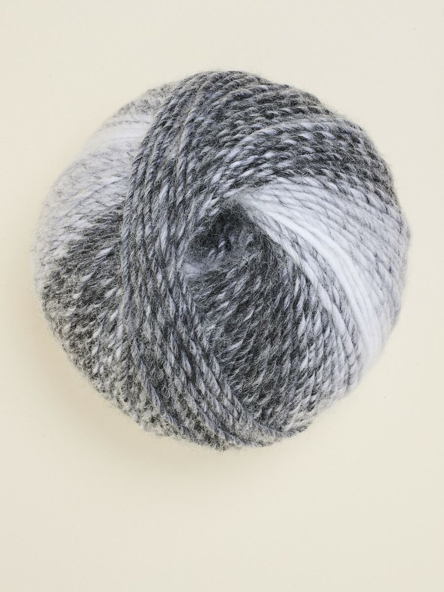 SIRDAR JEWELSPUN WITH WOOL CHUNKY, 200G SELF STRIPING YARN
