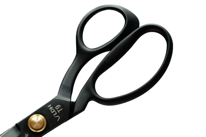 9.5" Matte Black Fabric Shears