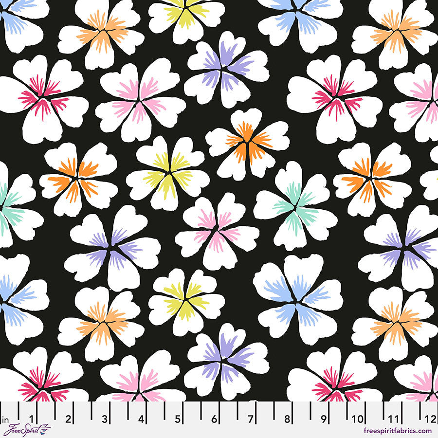 Petals in Black | Kaffe Fassett | Kaffe Fassett