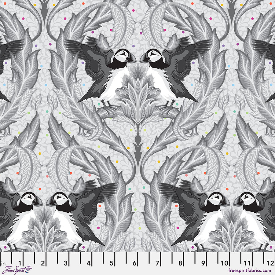 Huffin & Puffin in Whisper | Tula Pink | Graywork
