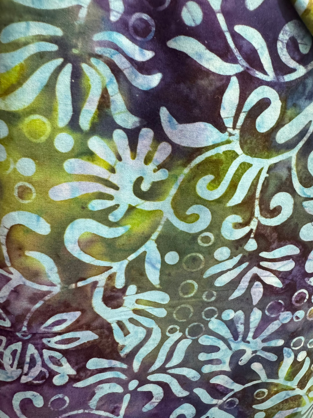 Quilting Cotton Batiks Fabric - Blue Flowers