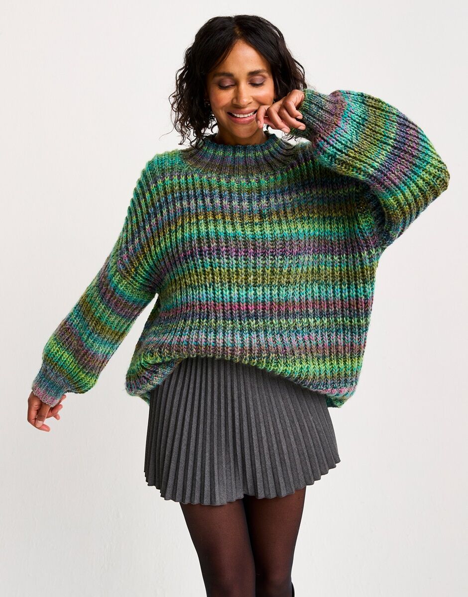 SEMI-PRECIOUS SWEATER KNITTING PATTERN IN JEWELSPUN WITH WOOL CHUNKY Self Striping Yarn