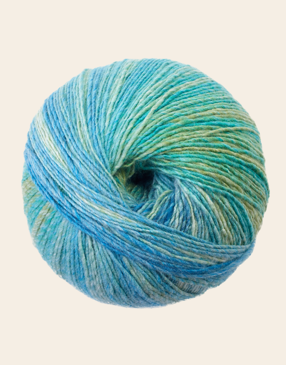 SIRDAR JEWELSPUN ARAN, 200G SELF STRIPING YARN