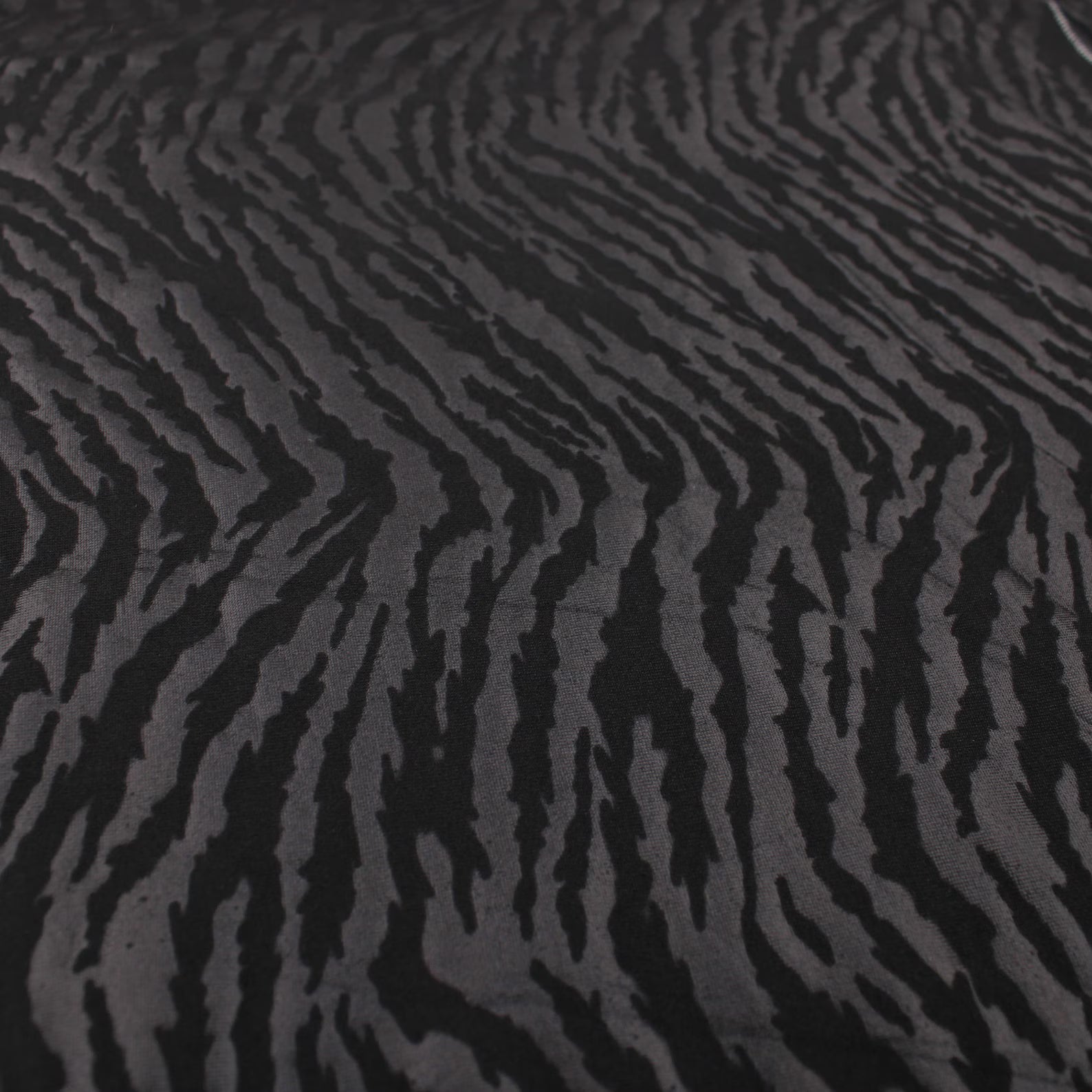 Black Solid Zebra Jacquard | Silky Solid