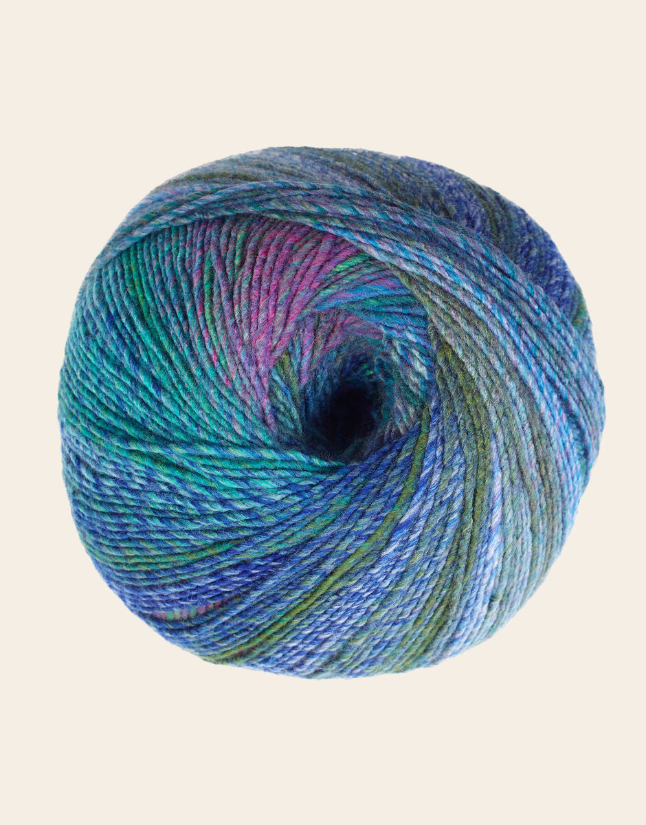 SIRDAR JEWELSPUN ARAN, 200G SELF STRIPING YARN